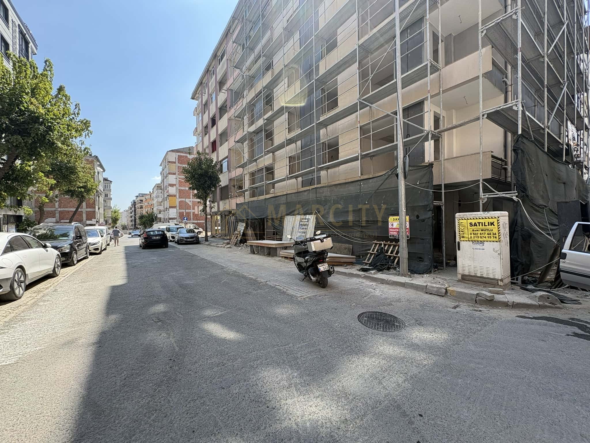 Marcity'den Ulubatlı Hasan Cd Üzeri Sıfır 28m² Köşe Dükkan